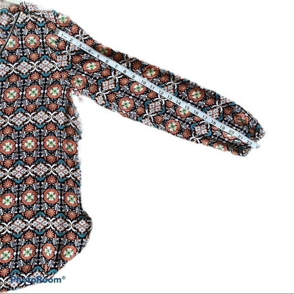 ZAC & Rachel Floral Long Sleeve Half Zip Blouse - Picture 5 of 6